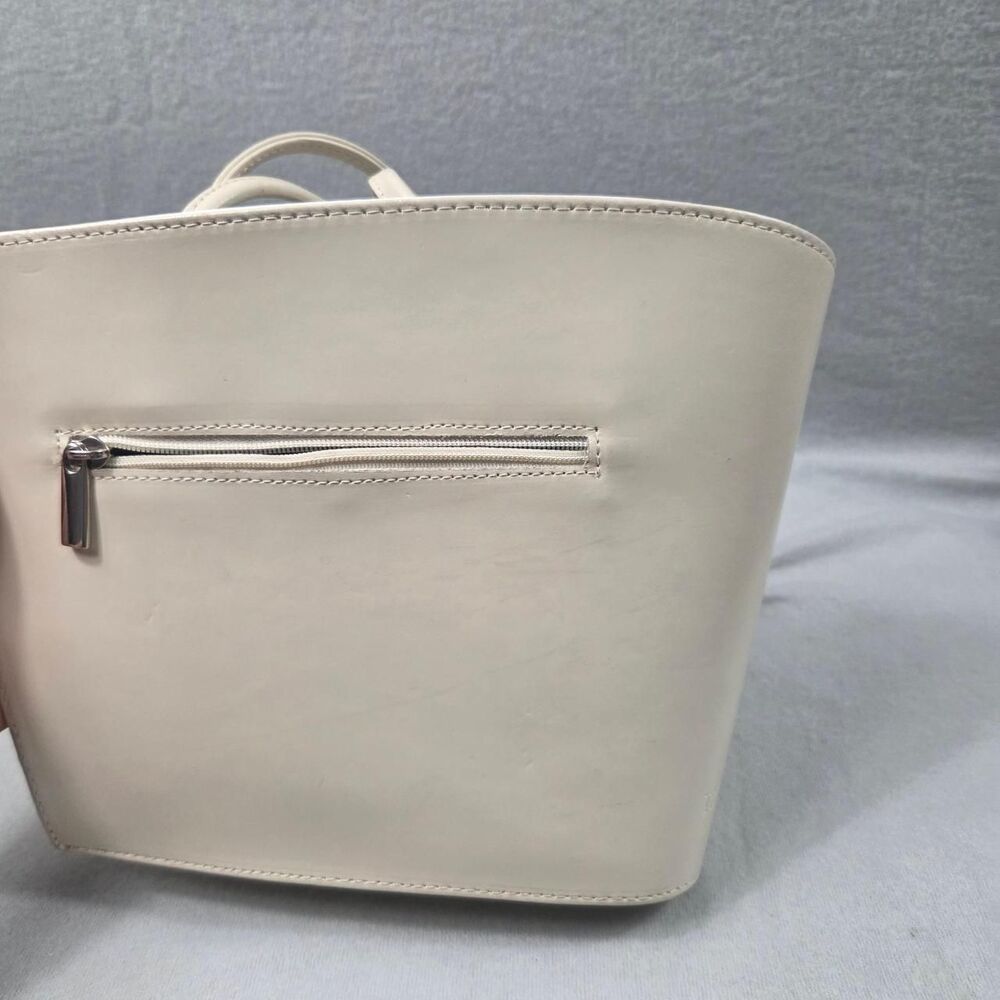 Tiffany-co Women's Cream and White Bag - Picture 7 of 8